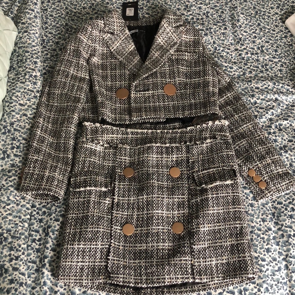 Check the resume tweed set